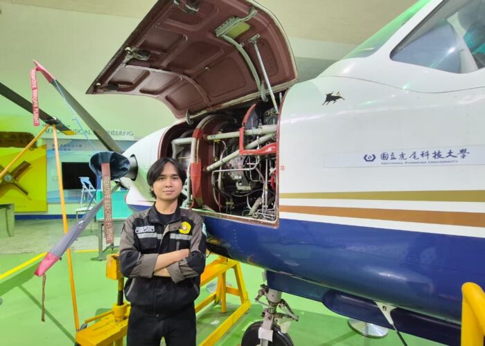 UPNVJT Student Develops Aircraft Taxi Route Optimization Research in Taiwan